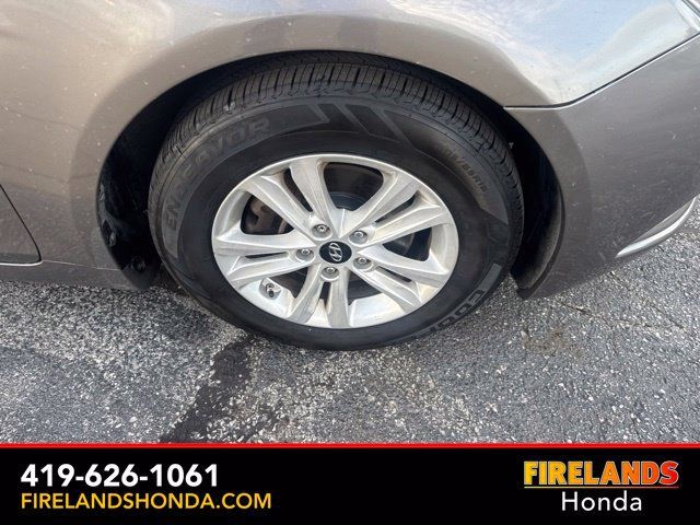 Used 2013 Hyundai Sonata GLS w/ Popular Equipment Pkg FWD image 28