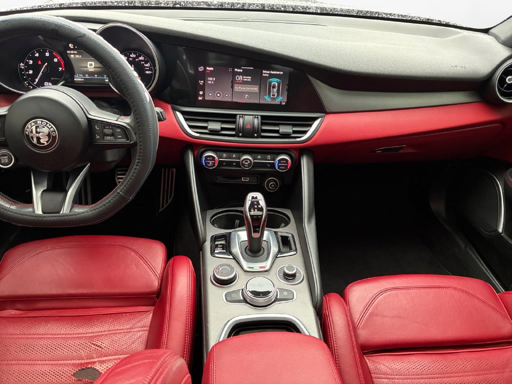 Used 2020 Alfa Romeo Giulia Ti Sport w/ Quick Order Package 22U Sport RWD image 19