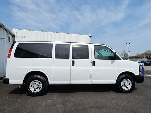 Used 2014 Chevrolet Express 2500 LS image 6