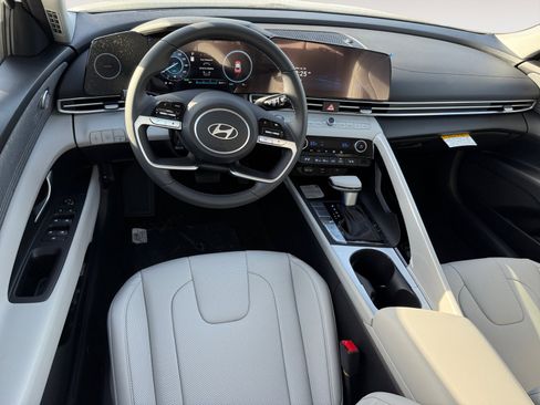 New 2026 Hyundai Elantra Limited image 15