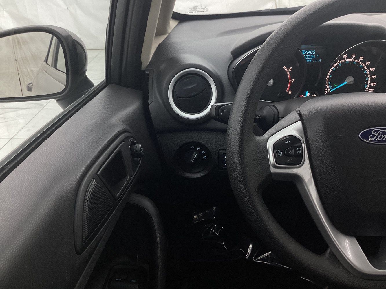 Used 2019 Ford Fiesta SE FWD image 31
