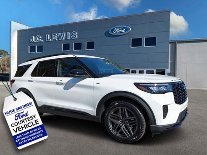New 2026 Ford Explorer ST-Line w/ ST-Line Street Pack