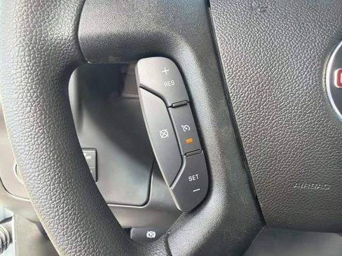 New 2026 GMC Savana 2500 w/ Driver Convenience Package RWD image 20