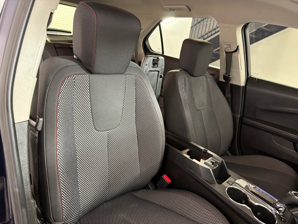 Used 2017 Chevrolet Equinox LS FWD image 23