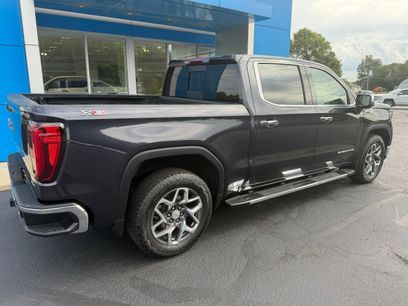 Used 2022 GMC Sierra 1500 SLT w/ SLT Premium Plus Package