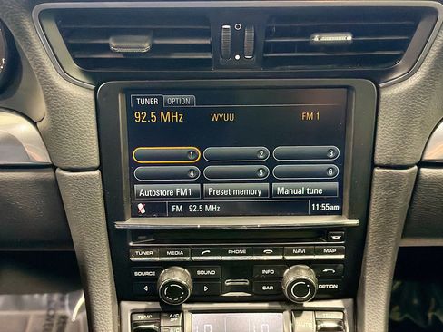 Used 2012 Porsche 911 Carrera image 28