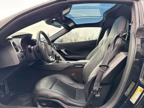Used 2018 Chevrolet Corvette Stingray Coupe w/ 1LT image 5