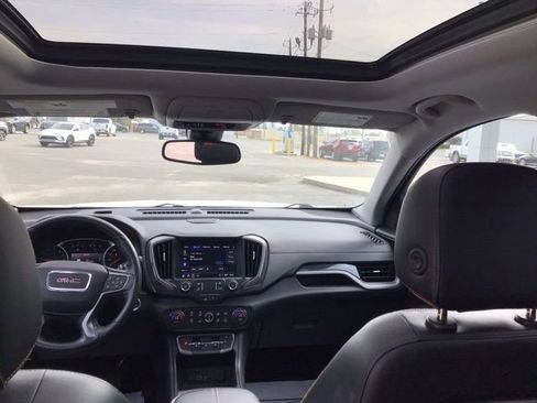 Used 2022 GMC Terrain AT4 w/ Infotainment Package II image 19