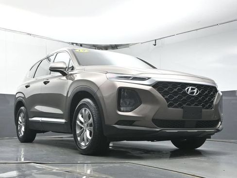 Used 2019 Hyundai Santa Fe SE AWD/4WD image 32
