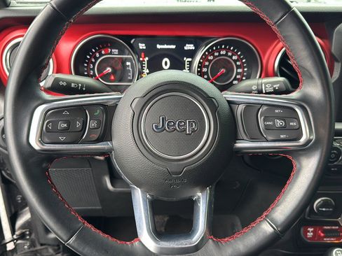 Used 2021 Jeep Wrangler Unlimited Rubicon image 18