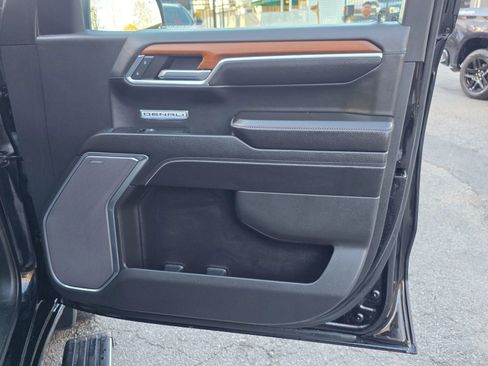 Used 2023 GMC Sierra 1500 Denali w/ Denali Reserve Package image 38
