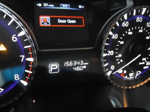 Used 2013 INFINITI JX35 AWD w/ Premium Pkg image 6