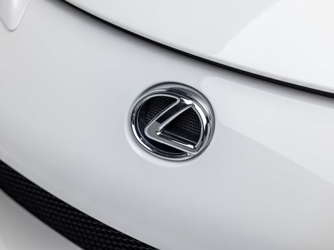 Used 2012 Lexus LFA RWD image 14