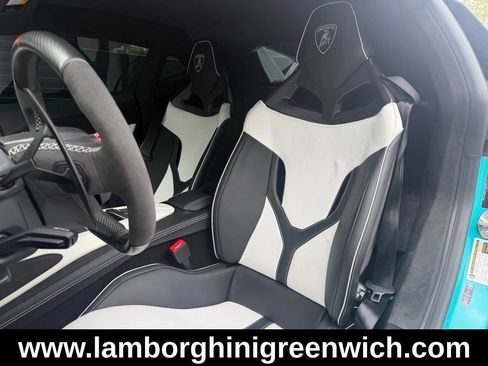 Used 2026 Lamborghini Temerario AWD/4WD image 17