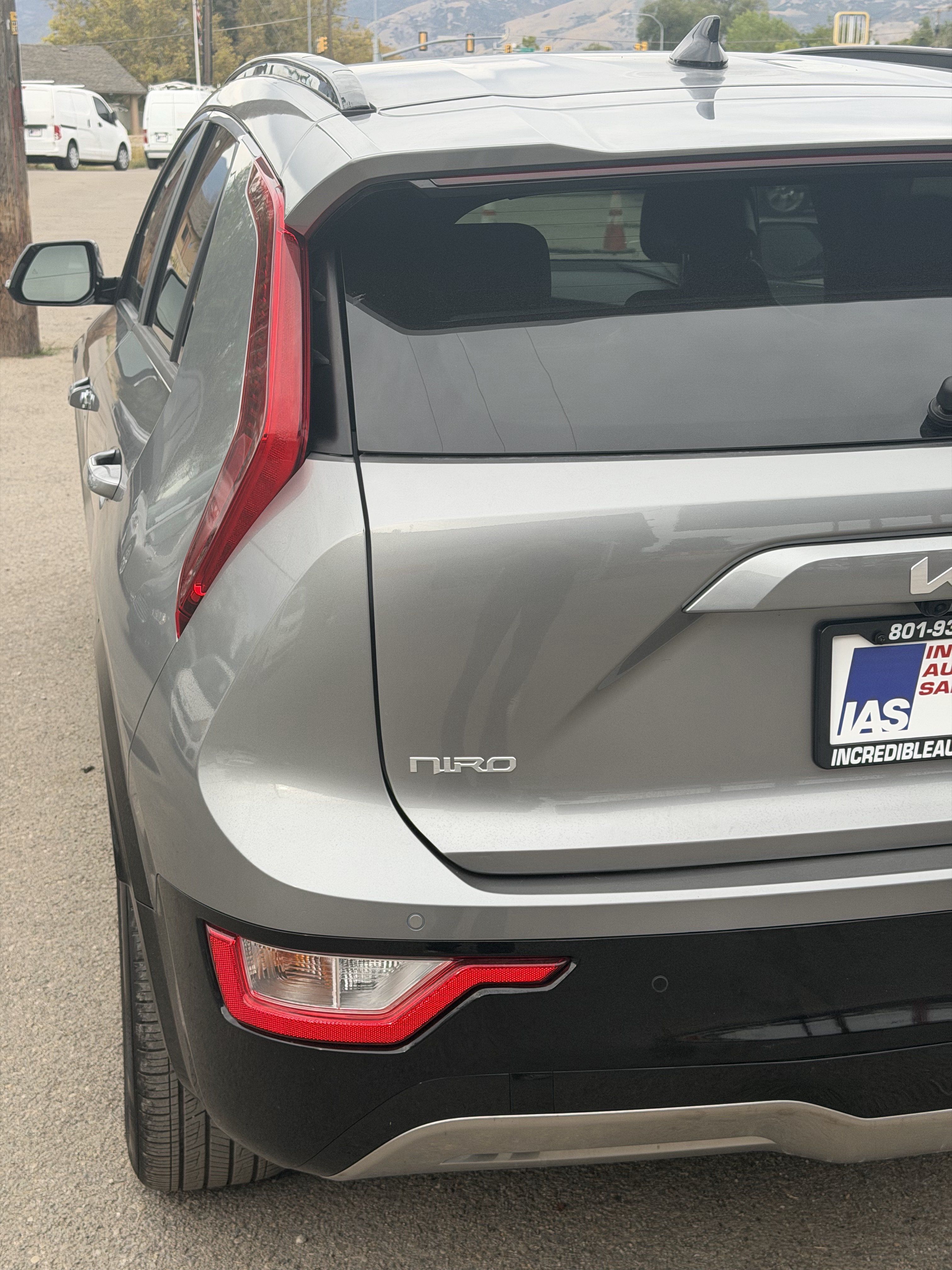 Used 2024 Kia Niro Wind FWD image 12