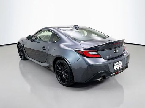 Used 2024 Toyota GR86 Premium image 5