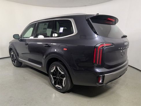 New 2025 Kia Telluride EX image 5
