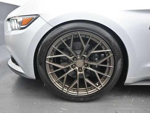 Used 2016 Ford Mustang GT Premium w/ Equipment Group 401A RWD image 49