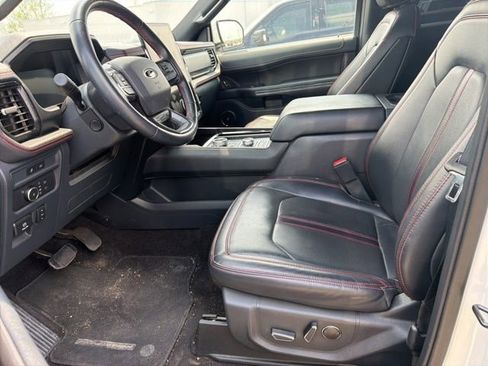 Used 2022 Ford Expedition Max Limited AWD/4WD image 4