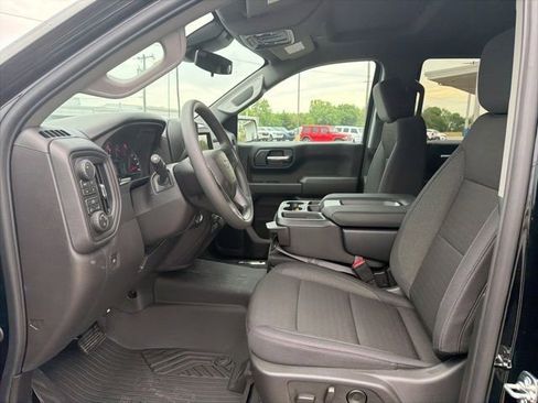 New 2026 Chevrolet Silverado 1500 Custom Trail Boss AWD/4WD image 11