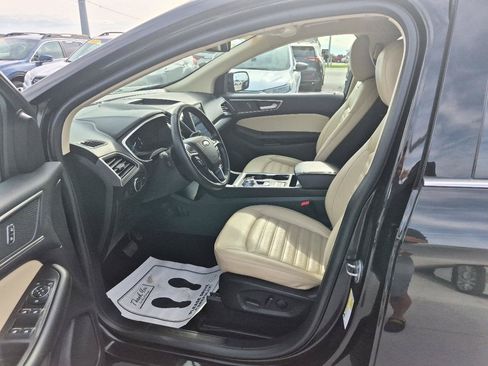 Used 2021 Ford Edge SEL AWD/4WD image 15
