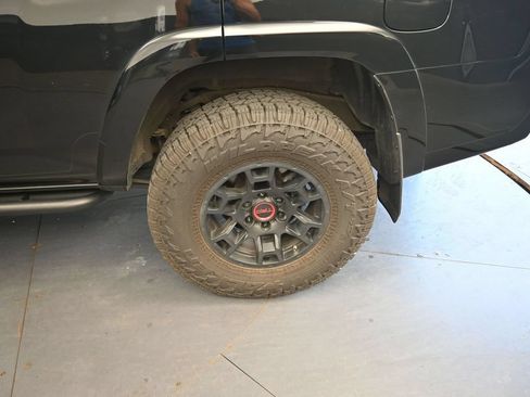 Used 2022 Toyota 4Runner TRD Pro AWD/4WD image 16
