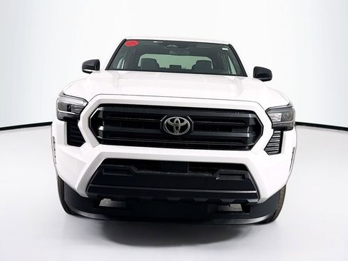 Used 2026 Toyota Tacoma SR image 2