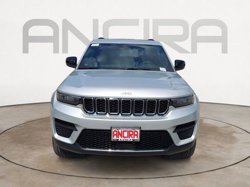 New 2026 Jeep Grand Cherokee Laredo X RWD image 5