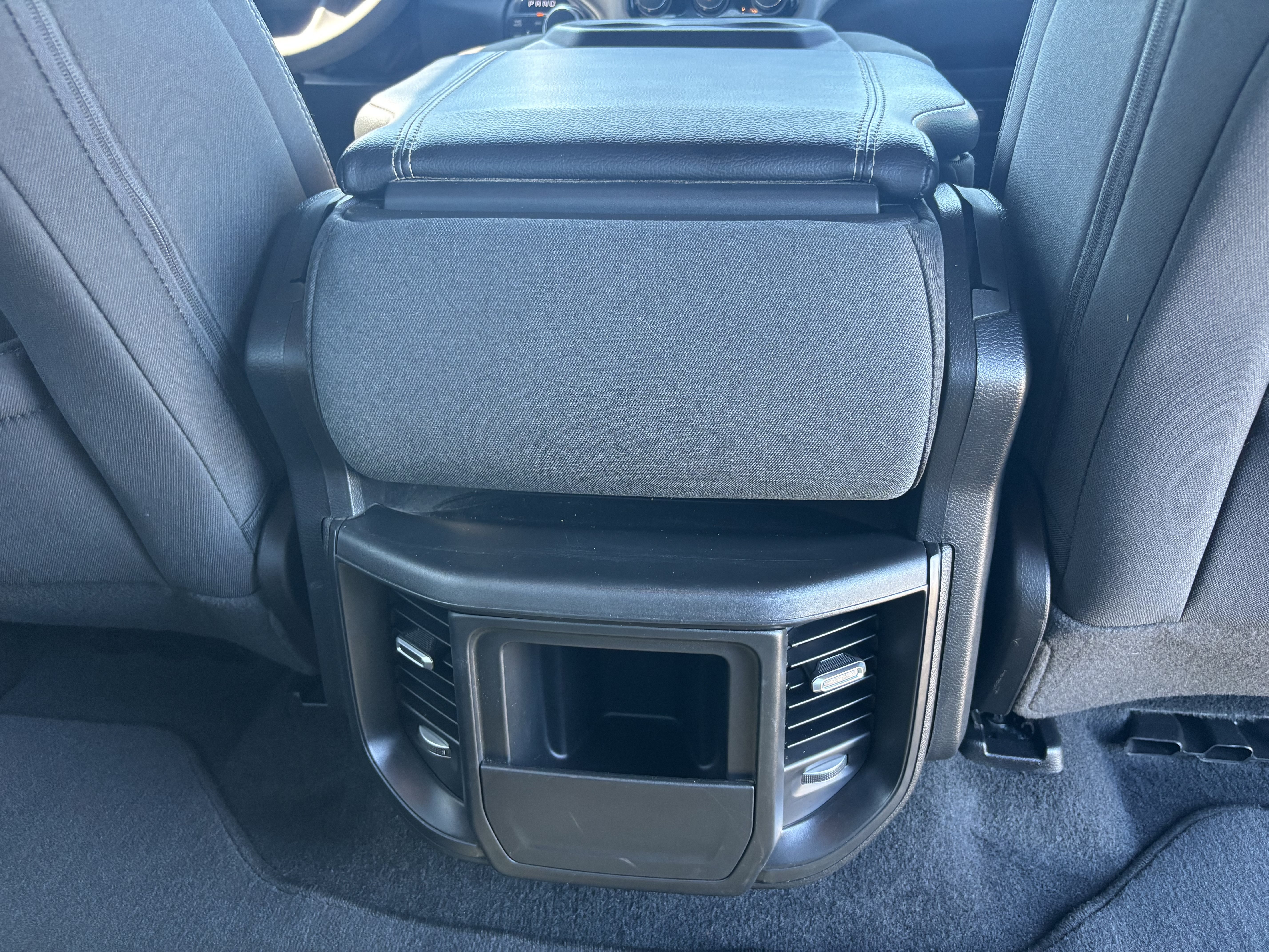 Used 2025 RAM 1500 Big Horn AWD/4WD image 29