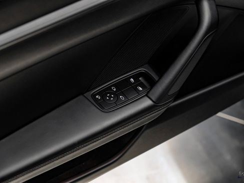 Used 2025 Porsche 911 Carrera image 87