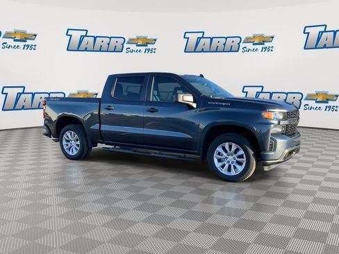 Used 2022 Chevrolet Silverado 1500 Custom image 2