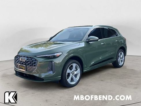 Used 2025 Audi Q5 Premium Plus AWD/4WD image 1