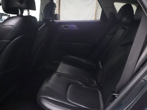 Used 2023 Kia Sportage EX image 15