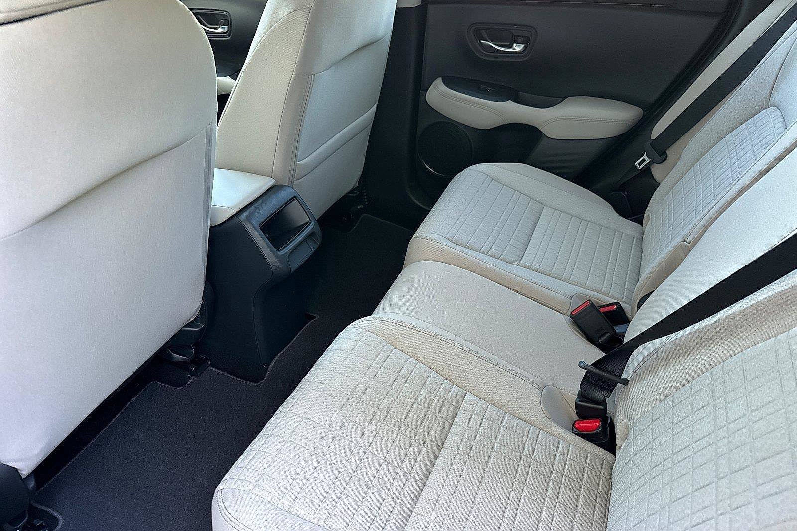 New 2027 Honda HR-V LX image 11
