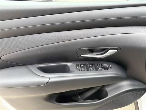 New 2026 Hyundai Tucson SE FWD image 12