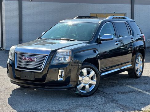 Used 2015 GMC Terrain Denali image 2