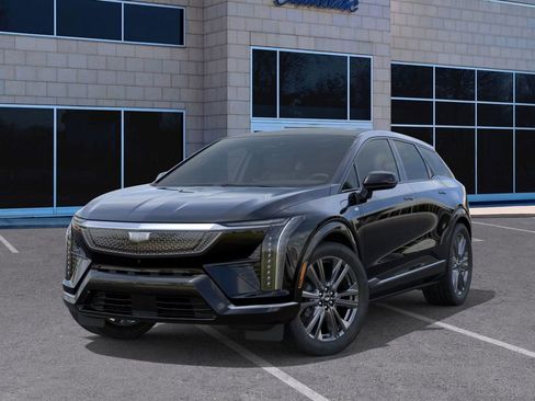 New 2025 Cadillac Optiq Sport 2 image 7