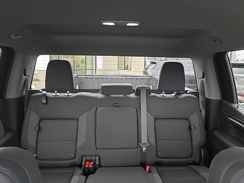 Used 2023 Chevrolet Silverado 1500 RST image 10