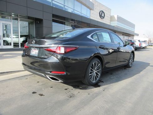 New 2025 Lexus ES 350 350 image 9