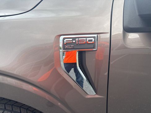 Used 2022 Ford F150 XLT image 13