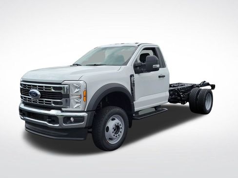 New 2026 Ford F550 4x4 Regular Cab Super Duty image 3