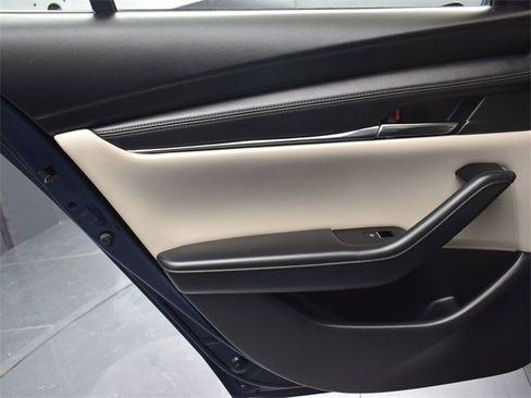 Used 2019 MAZDA MAZDA3 Sedan w/ Select Package image 15
