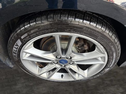 Used 2016 Ford Fusion Titanium FWD image 43