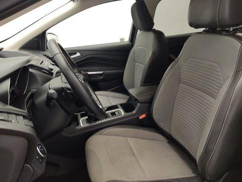 Used 2017 Ford Escape SE w/ SE Sport Appearance Package image 17