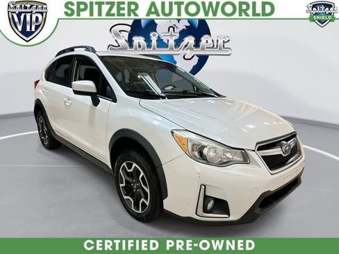 Used 2017 Subaru Crosstrek 2.0i Premium image 1