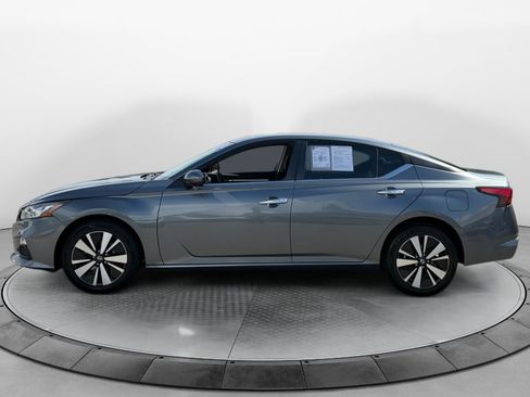 Used 2022 Nissan Altima 2.5 SV AWD/4WD image 4