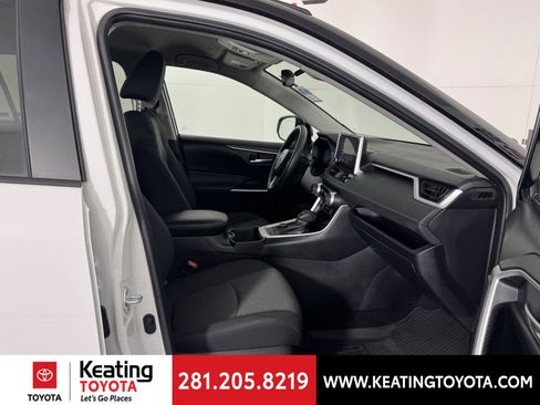 Certified 2024 Toyota RAV4 AWD Hybrid image 22