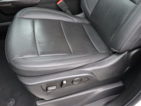 Used 2023 Chevrolet Silverado 1500 LTZ AWD/4WD image 20