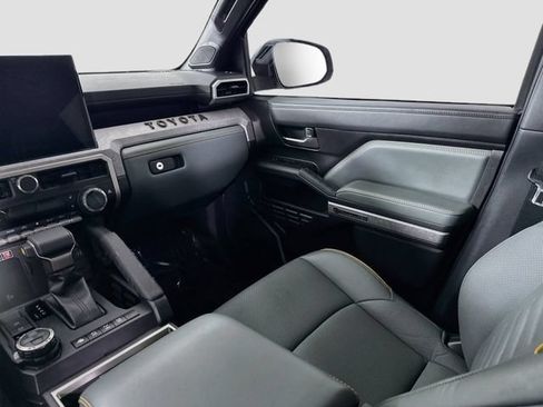 Certified 2025 Toyota Tacoma 4x4 Double Cab Hybrid image 24