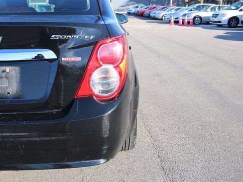 Used 2012 Chevrolet Sonic LT image 41